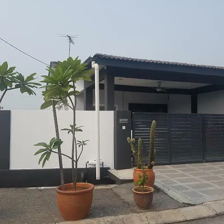 Pinky Villa Ipoh Exterior photo